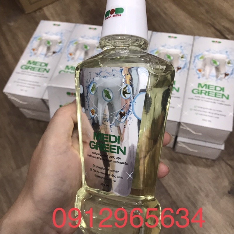Nước súc miệng thảo dược Medi Green sạch răng hết mảng bám giúp hơi thở thơm tho hiệu quả