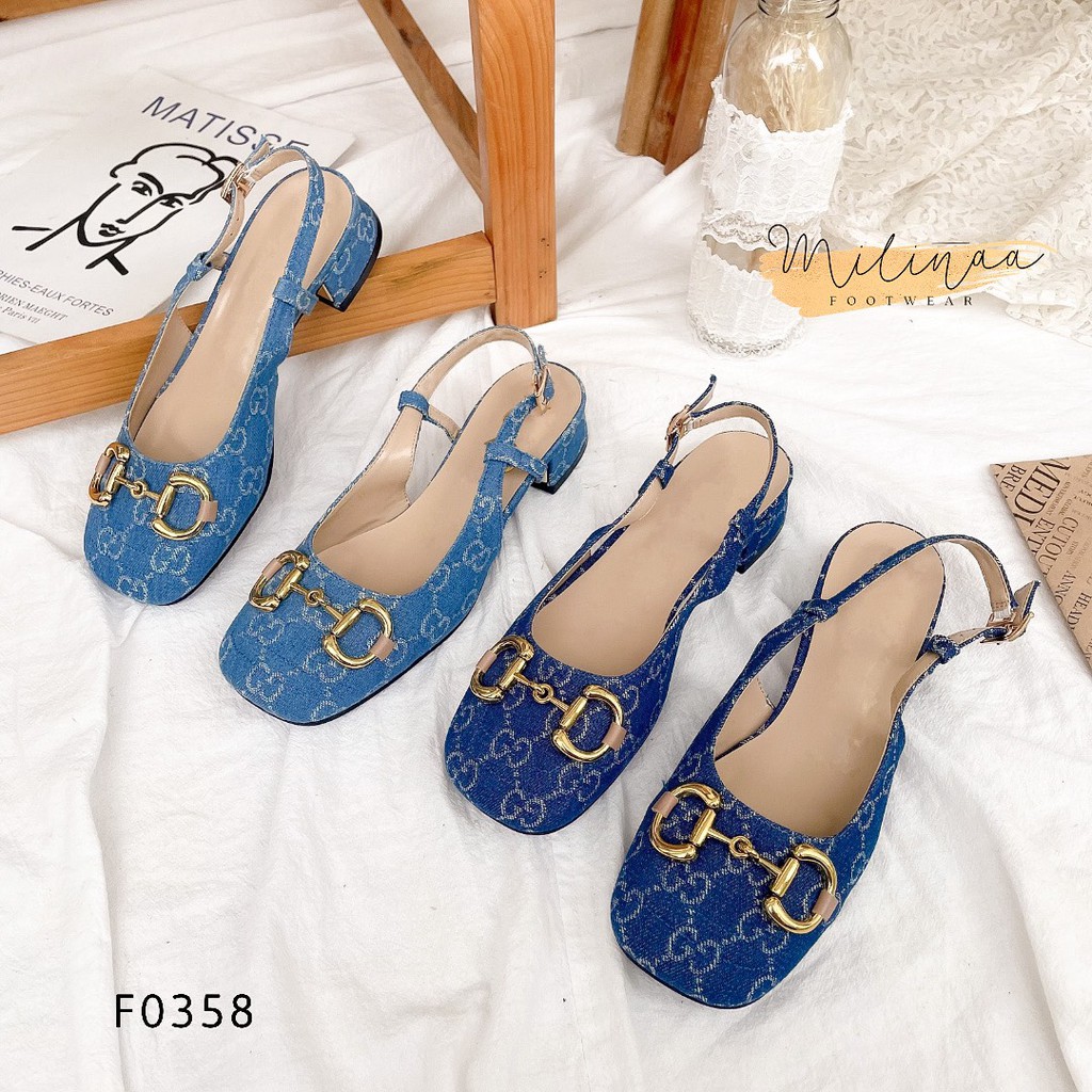 GIÀY SANDAL NỮ KIỂU BÍT MŨI VUÔNG HỌA TIẾT JEANS KHÓA CHỮ I F0358