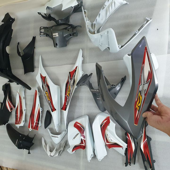 Bộ dàn áo xe WAVE RSX 110 màu TRẮNG GHI đời 2010 - 2012, nhựa nguyên sinh ABS cao cấp G549