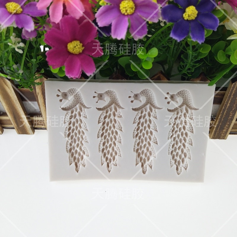Khuôn silicon hình 4 con công trang trí bánh
