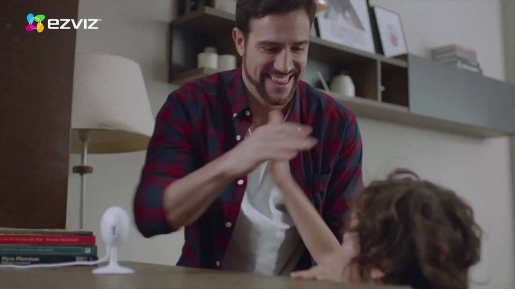 Camera wifi Ezviz H1C Full HD 1080p, đàm thoại, cảnh báo chuyển động, chính hãng, bảo hành 2 năm | BigBuy360 - bigbuy360.vn