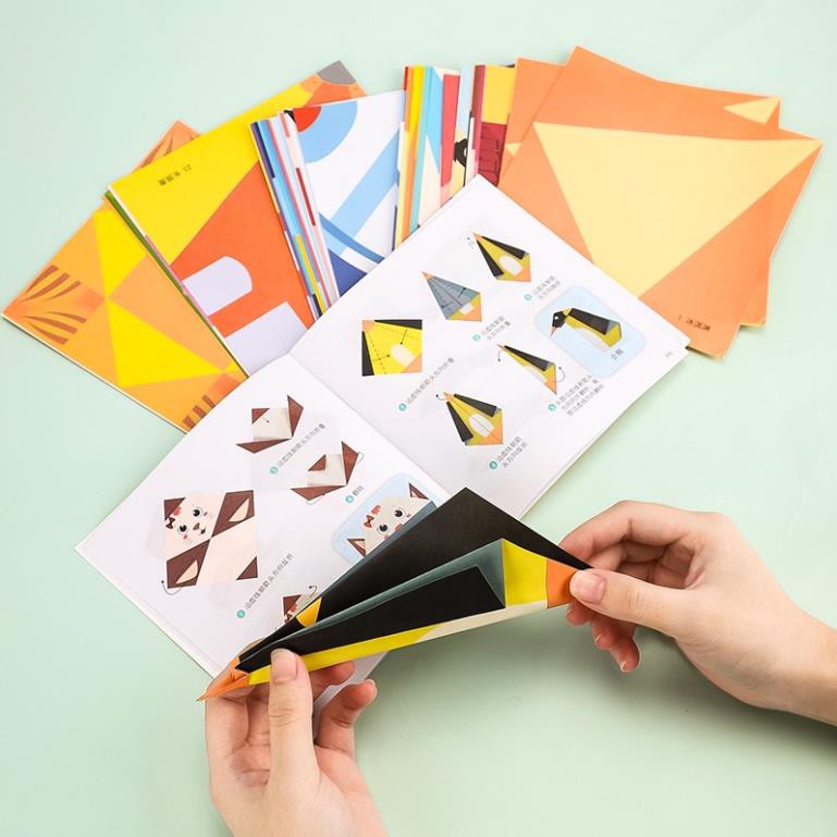 Bộ 50/100 tờ giấy thủ công origami Deli - In sẵn họa tiết kèm sách hướng dẫn, rèn luyện sự khéo léo cho bé - 74817/74818