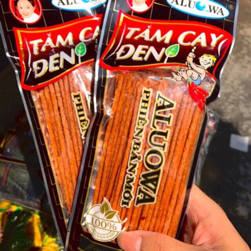 Tăm cay đen, bim bim que cay tuổi thơ