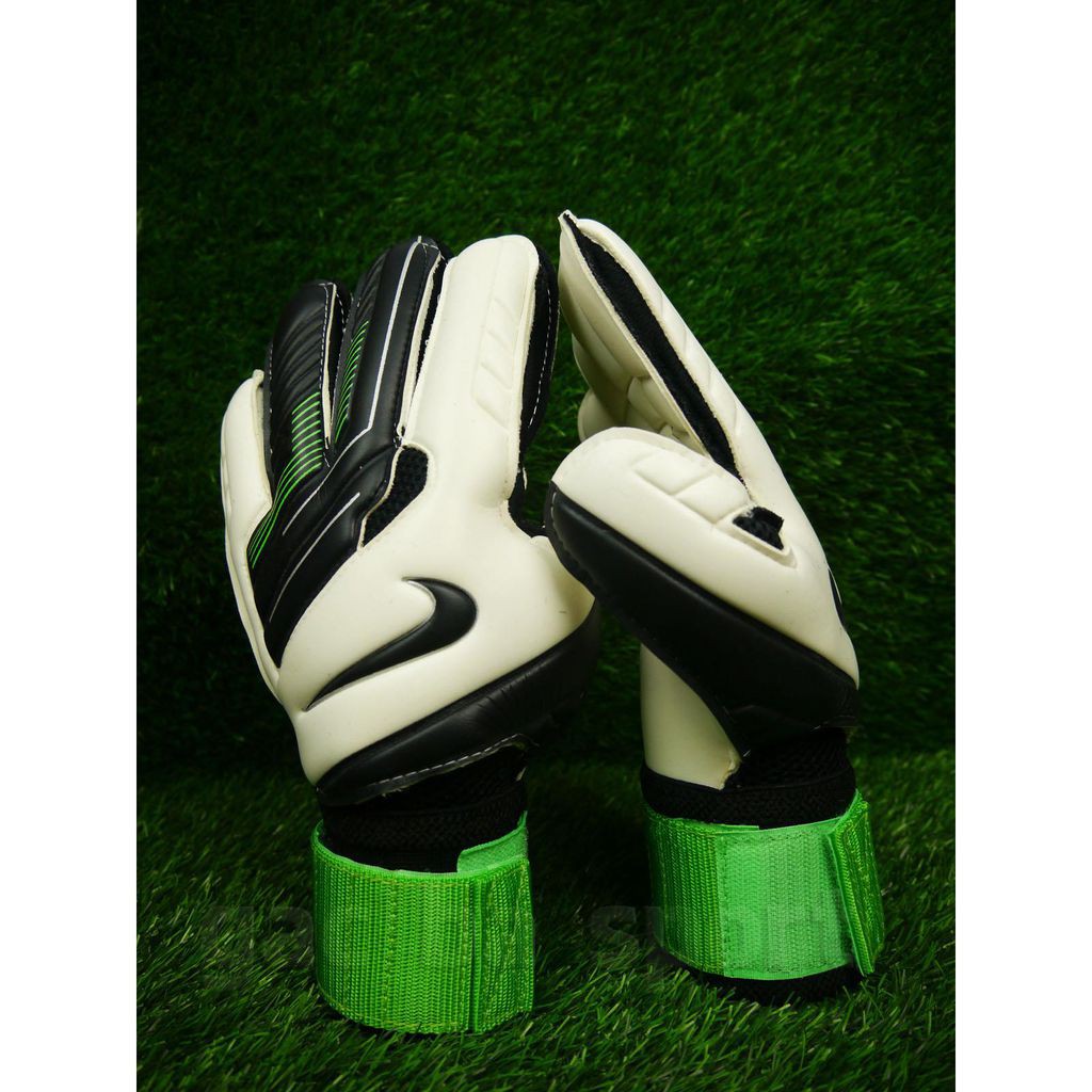 Găng Tay Thủ Môn Nike Không Xương GK Vapor Grip