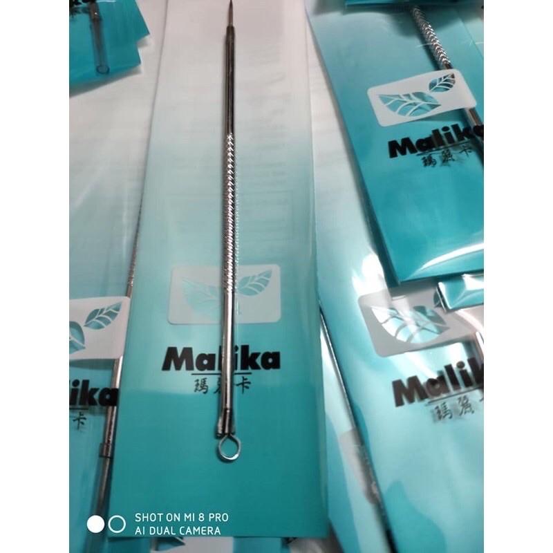 Que nặn mụn Malika dùng trong spa thẩm mỹ viện