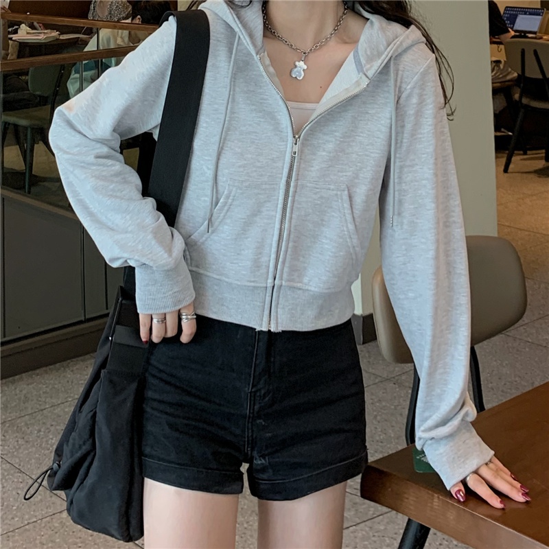 Áo hoodie tay dài kiểu dáng hợp thời trang