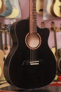 Đàn guitar acoustic giá rẻ