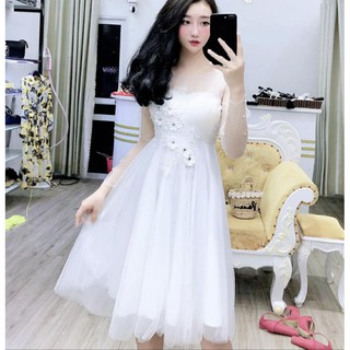 váy công chúa đính đá hoa eo