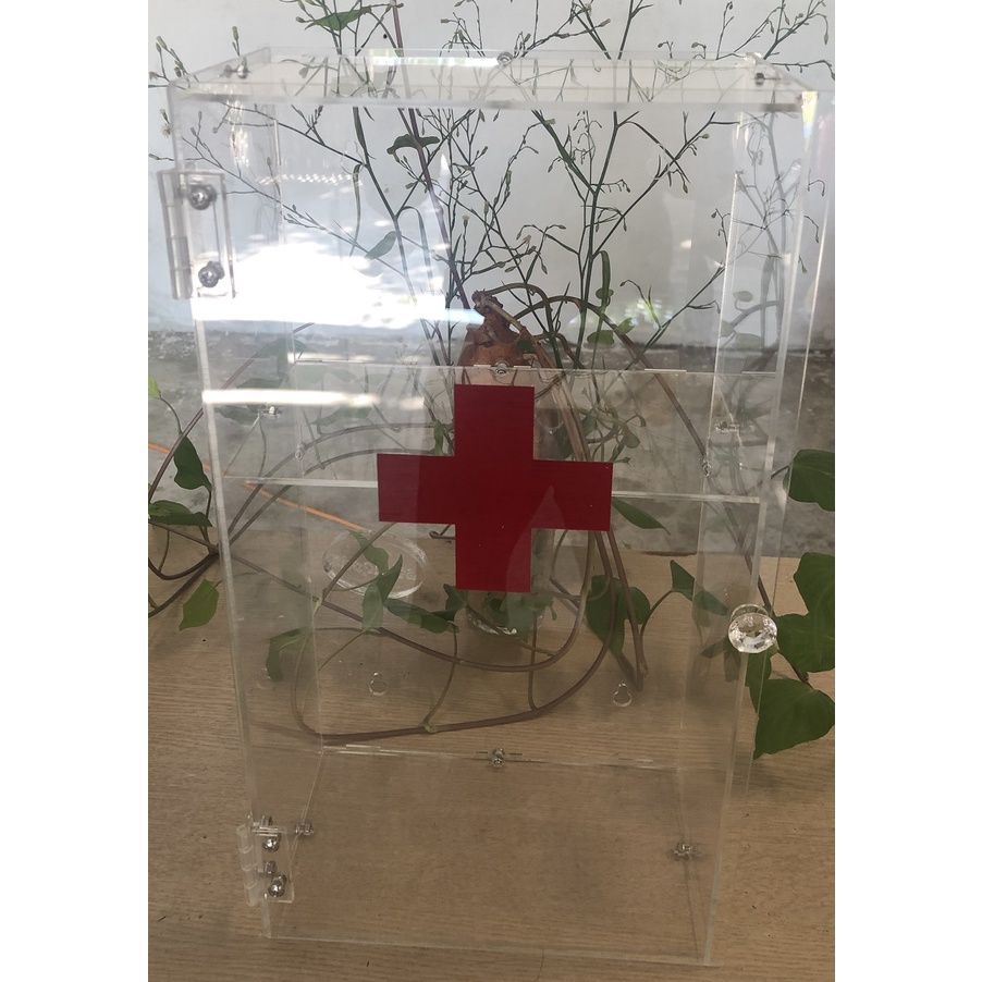 Tủ Thuốc Y Tế Gia Đình Mica Trong Cao Cấp