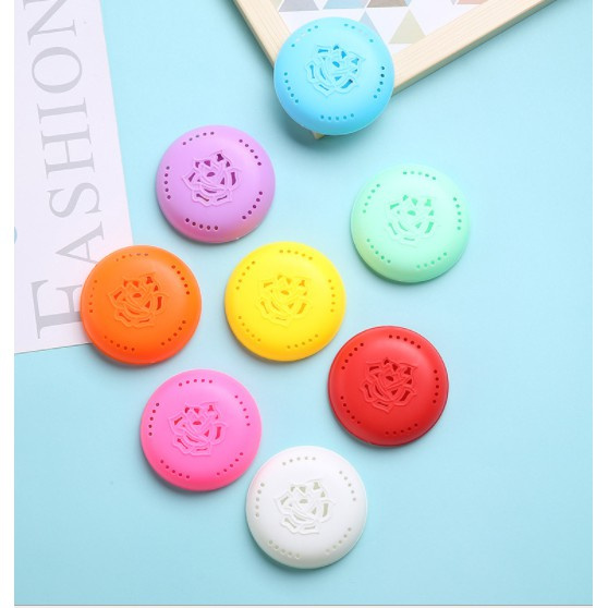 Hộp Sáp Thơm Phòng Dán Tường (tặng 1 cục sáp thơm mùi ngẫu nhiên)