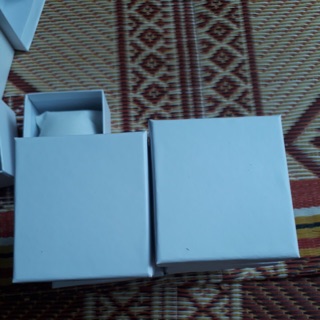 Combo 100 hộp đồng hồ màu trắng