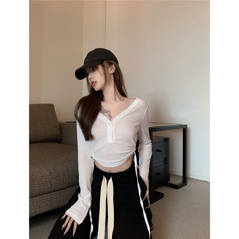 Quần dài dáng rộng ống thẳng xẻ tà phối dây rút thoải mái