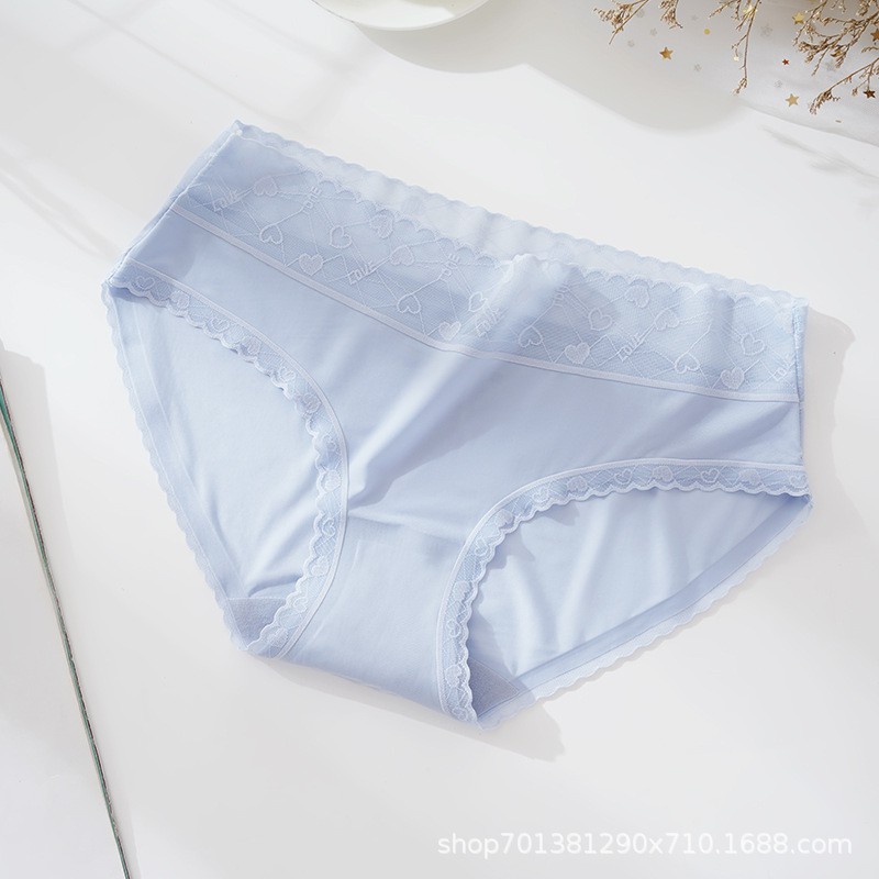 Quần Lót Lụa Sữa Tàng Hình Cạp Ren Họa Tiết Tim FLQ44 | BigBuy360 - bigbuy360.vn