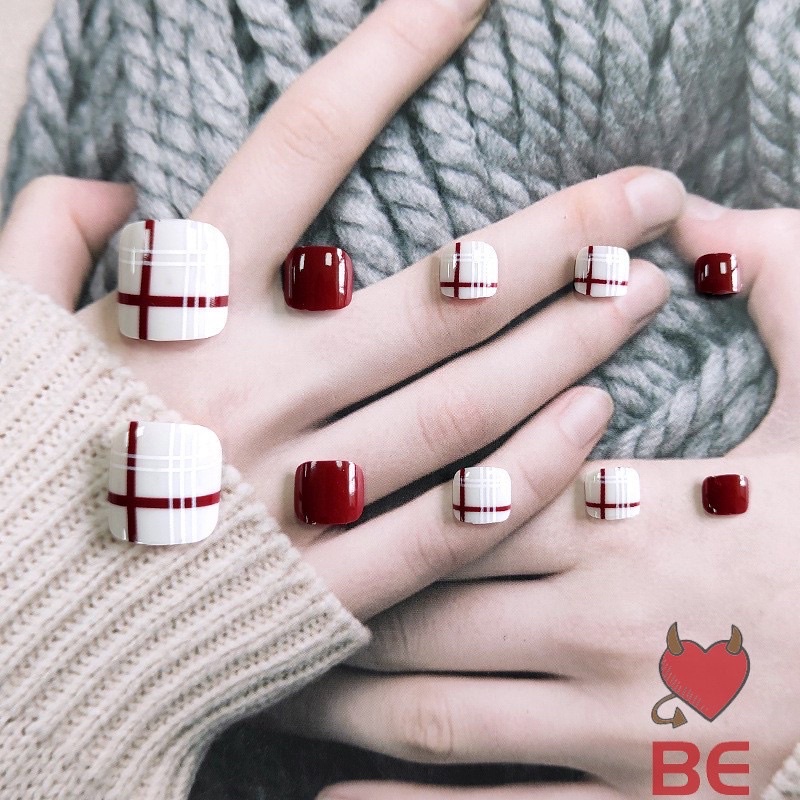 NAILBOX - móng up thiết kế - 040 nail chân đỏ