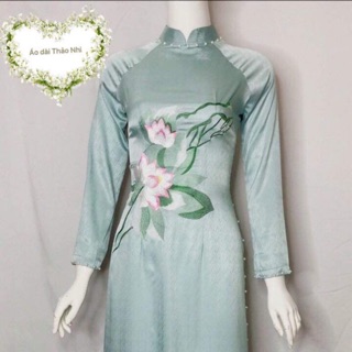 Áo dài truyền thống thuê hoa
