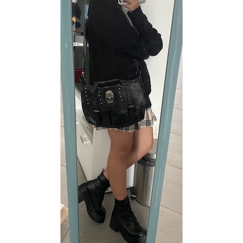 - TÚI XÁCH punk đầu lâu