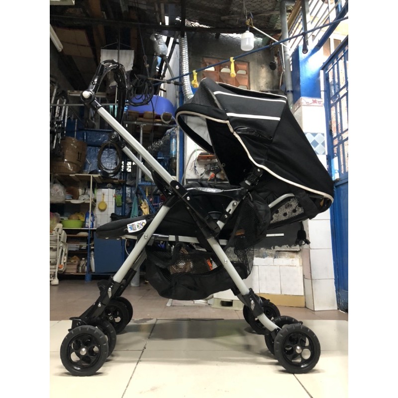 Xe đẩy 2 Chiều Aprica Lightweight Royal