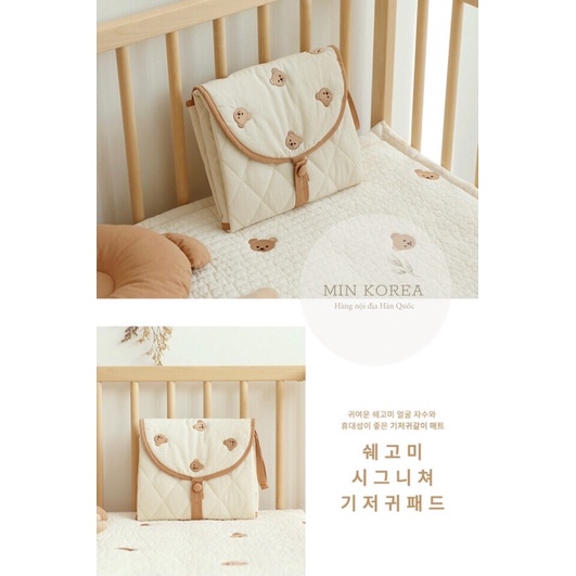 TẤM LÓT THAY TÃ/ BỈM DI ĐỘNG CHỐNG THẤM CHEZBEBE - Made in Korea