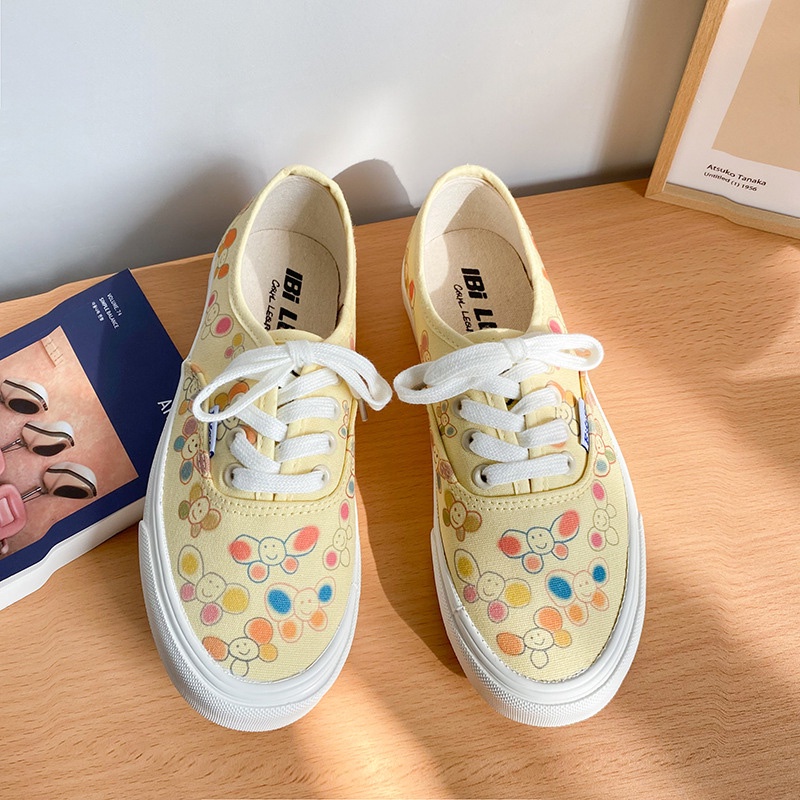 Giày Ulzzang Nữ Đế Bằng Buộc Dây Hình Hoa Em Bé Ngoan Siêu Dễ Thương Chất Canvas  BM15-Molita