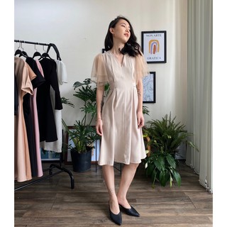 ĐẦM CỔ V PHỐI TAY SHEER EDINI-D1105
