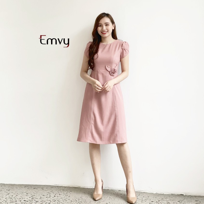 Đầm công sở dáng suông Basic phù hợp nhiều lứa tuôi Emvy K39 | BigBuy360 - bigbuy360.vn