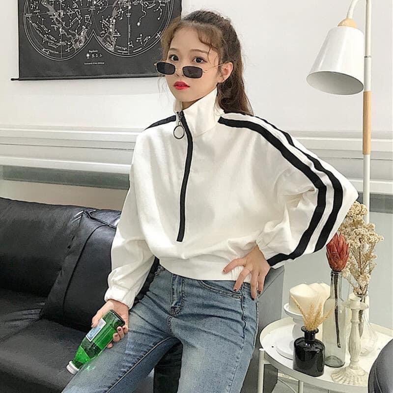 Áo khoác dù form lửng không nón phối sọc tay, form rộng freesize <60kg