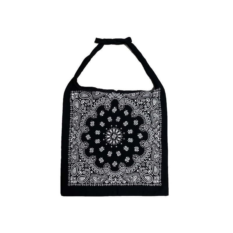 Túi đeo vai/ đeo chéo mẫu 19D041 chất liệu vải màu đen in hoa phong cách Hàn Quốc cho cặp đôi