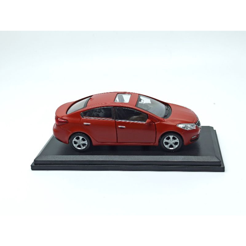 Mô hình xe Kia Cerato