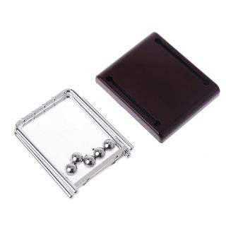 Con Lắc Newton Trang Trí Bàn Độc Đáo