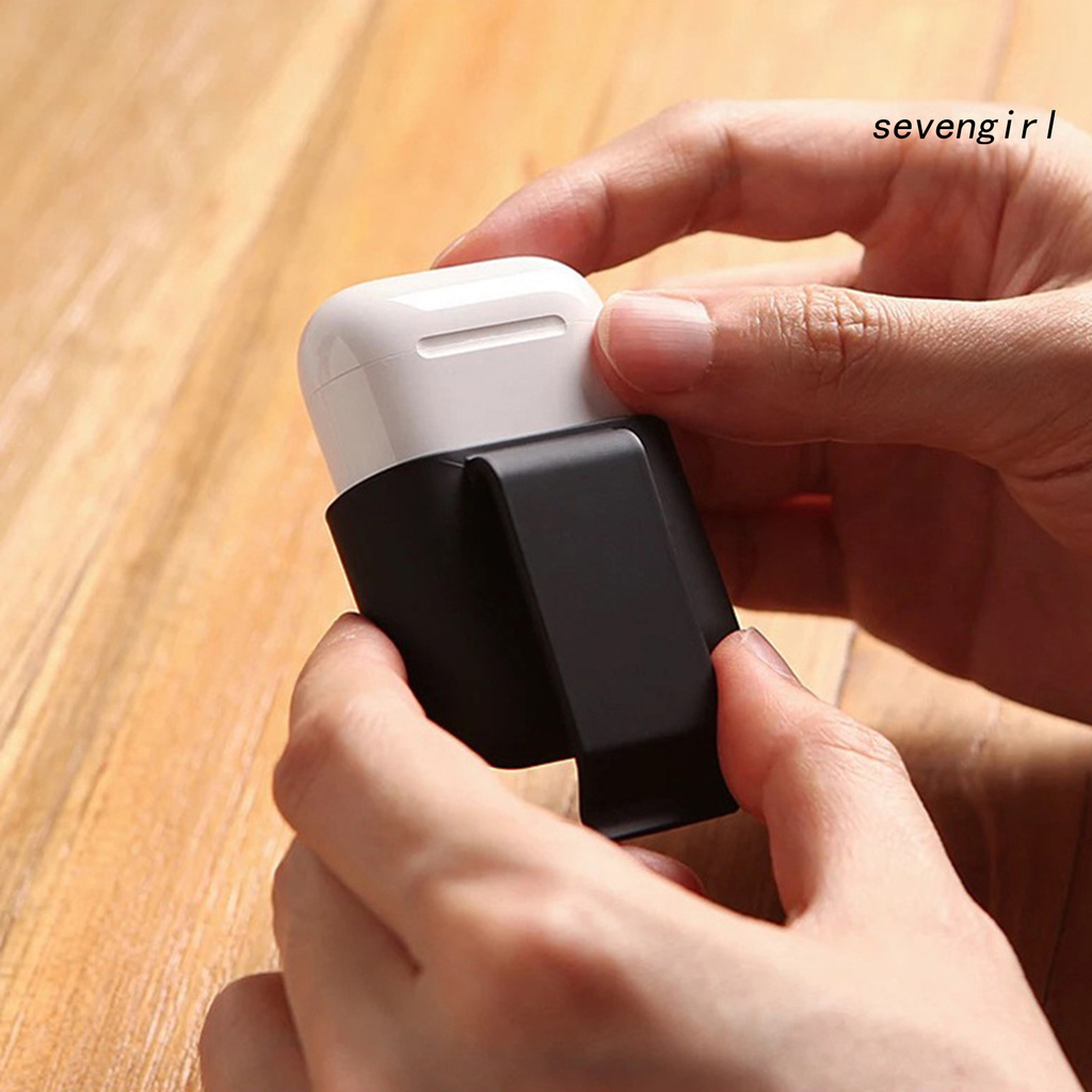 Hộp Đựng Bảo Vệ Tai Nghe Airpods 1 / 2