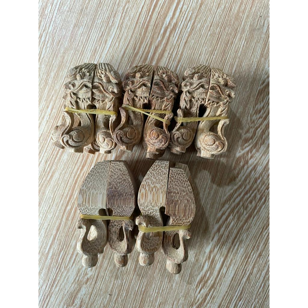 Chân quỳ lồng chim, bộ 4 chiêc