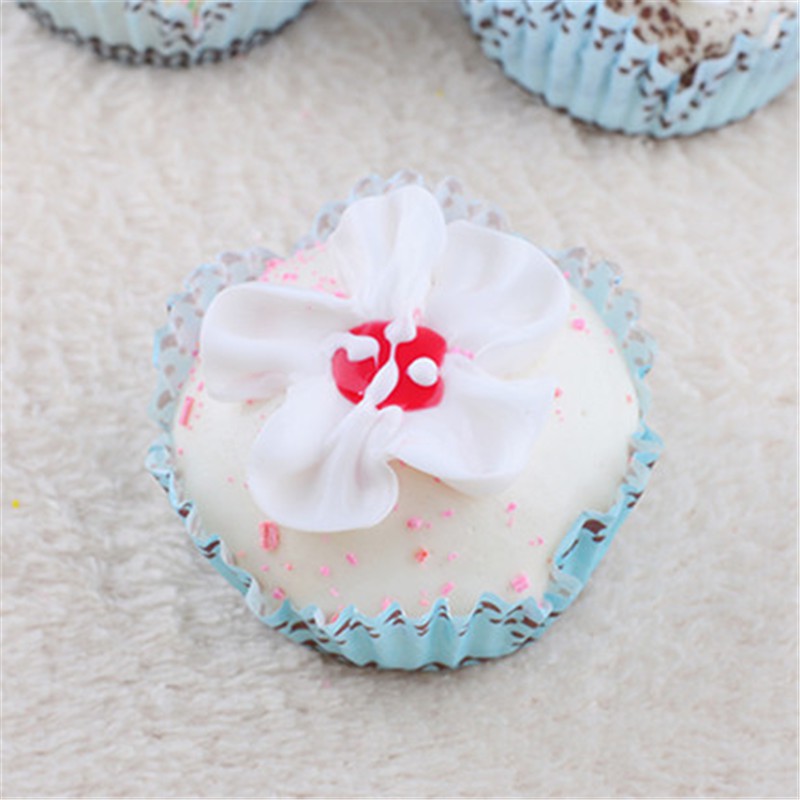 Set 6 bánh cupcake giả dùng trang trí không gian khi chụp ảnh và nhà