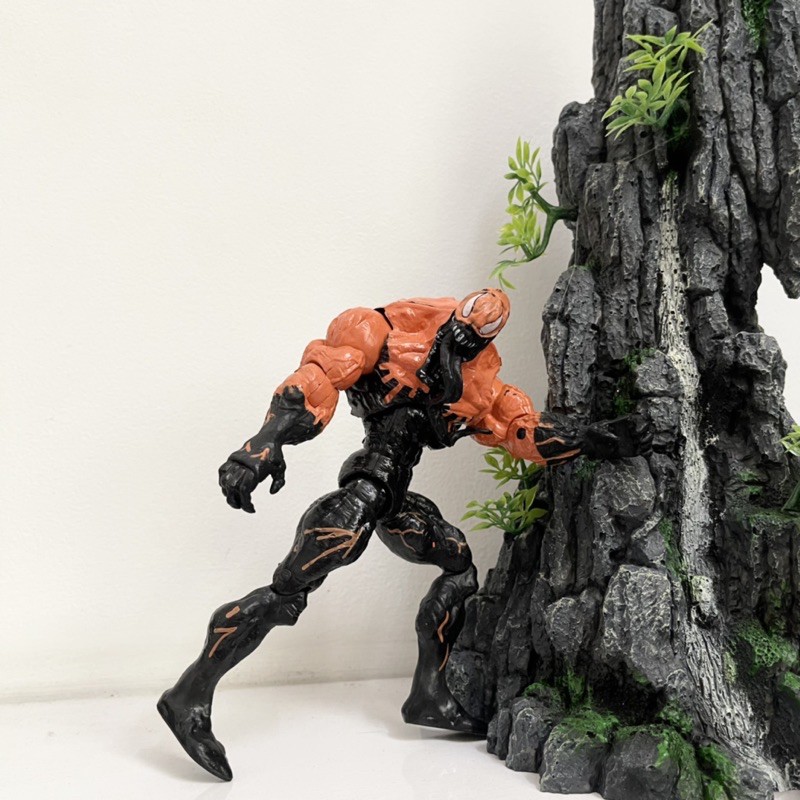 Mô Hình Venom bẻ khớp siêu đẹp