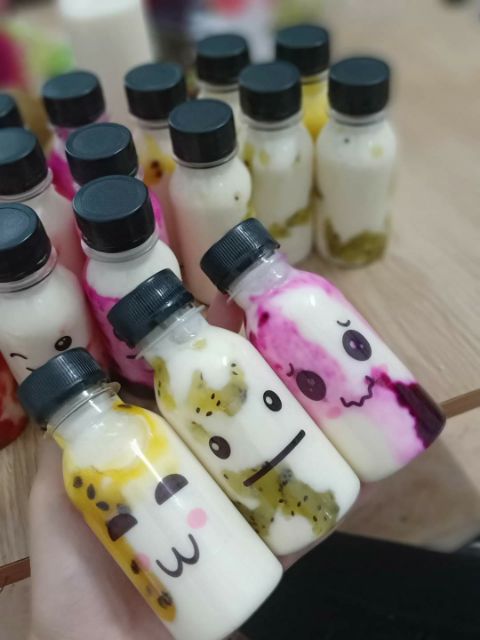 50 chai nhựa 100ml nắp đen kèm tem thank you ❤