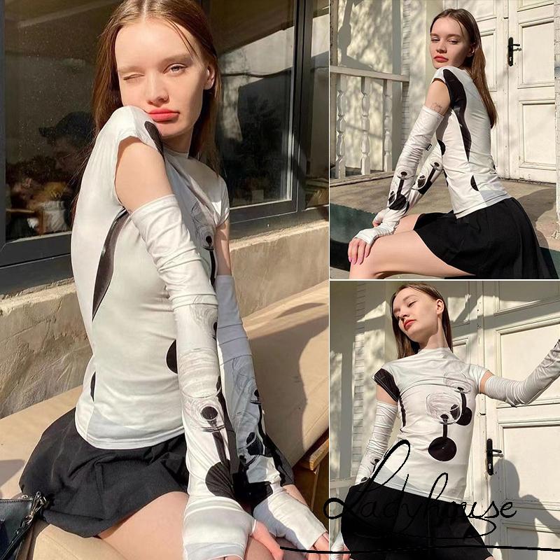 Áo Thun Tay Ngắn Cổ Tròn + Quần Ngắn Phong Cách Thời Trang Đường Phố Dành Cho Nữ