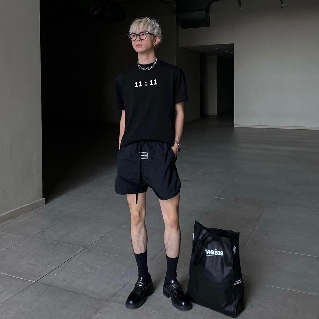 Áo Thun Unisex YOUNG GREEN in 11:11 Màu Xanh lá và Đen chất liệu 100% Thun Cotton - Áo thun form rộng tay lỡ local brand