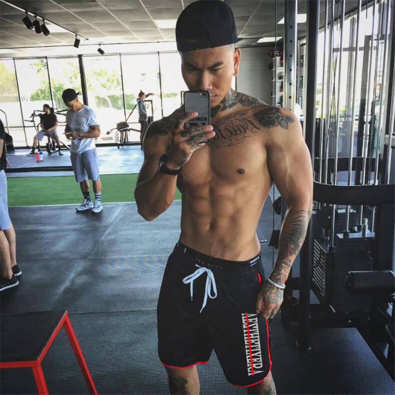New Gym Men Fashion Brand Breathable Fitness Mens Bodybuilding Mesh Male Casual Shorts Comfortable Plus Size Sports Shorts