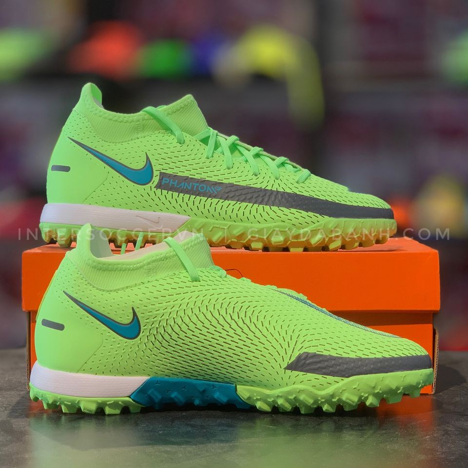 Giày đá bóng Nike Phantom GT Academy Dynamic Fit TF