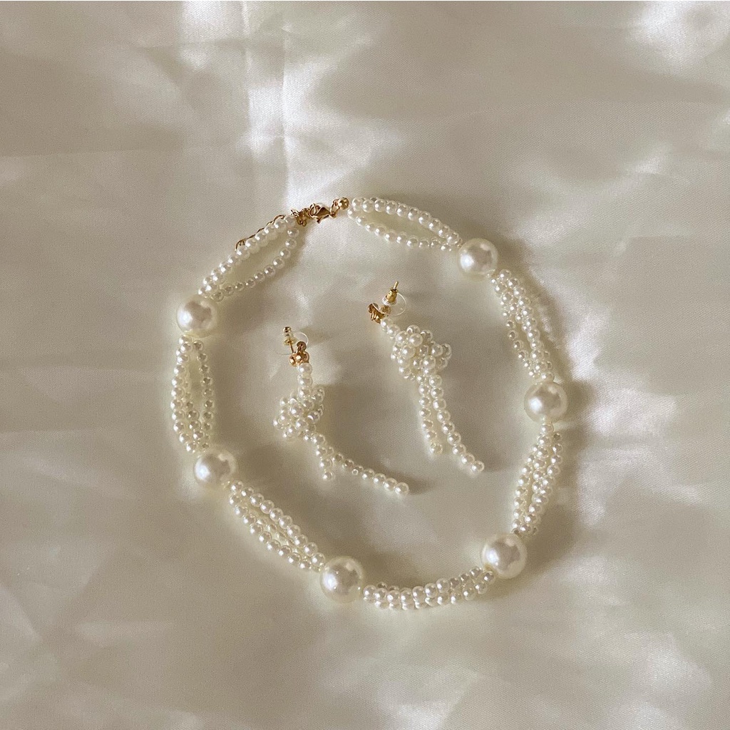 Lily Diana Pearl Set | Set Vòng Cổ Choker + Khuyên Tai Đính Hạt Style Hàn Quốc