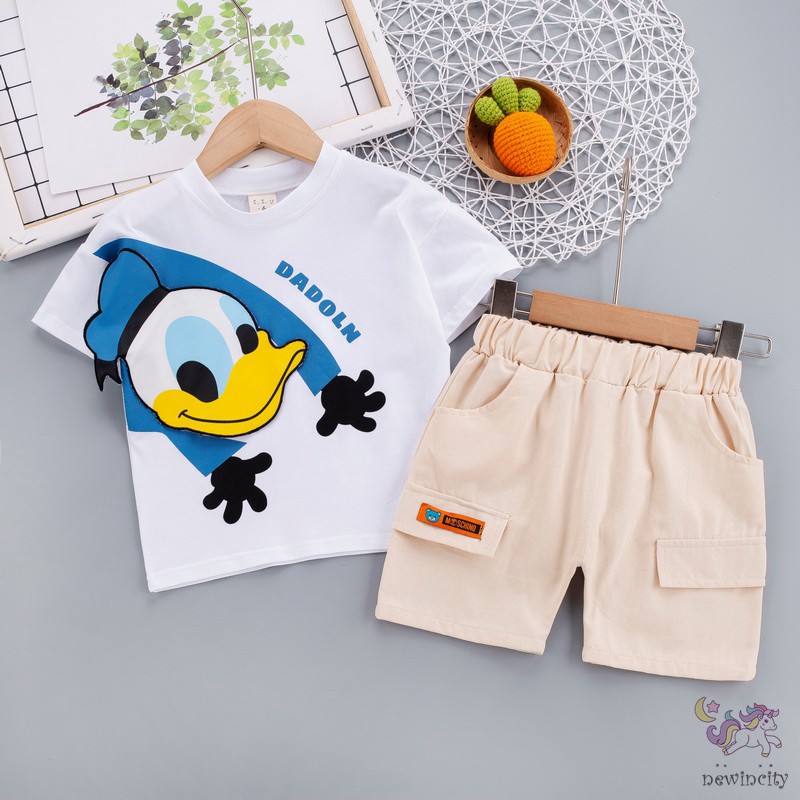 Set Áo Thun Tay Ngắn In Hình Vịt Donald + Quần Short Cho Bé Trai
