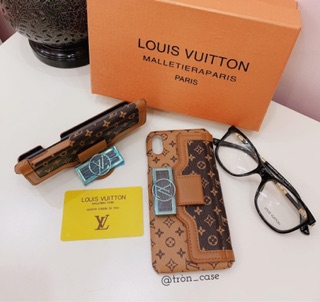 Case LV ví xịn sò