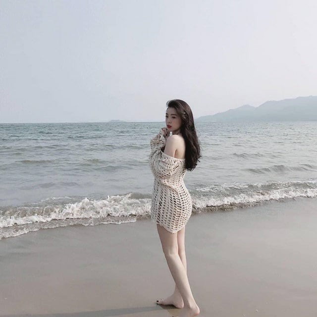 Áo Khoác Lưới ĐI Biển, Áo Lưới Đi Biển Cổ Tim Siêu Hot