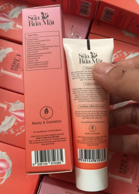 Sữa rửa mặt  mini chính hảng cty