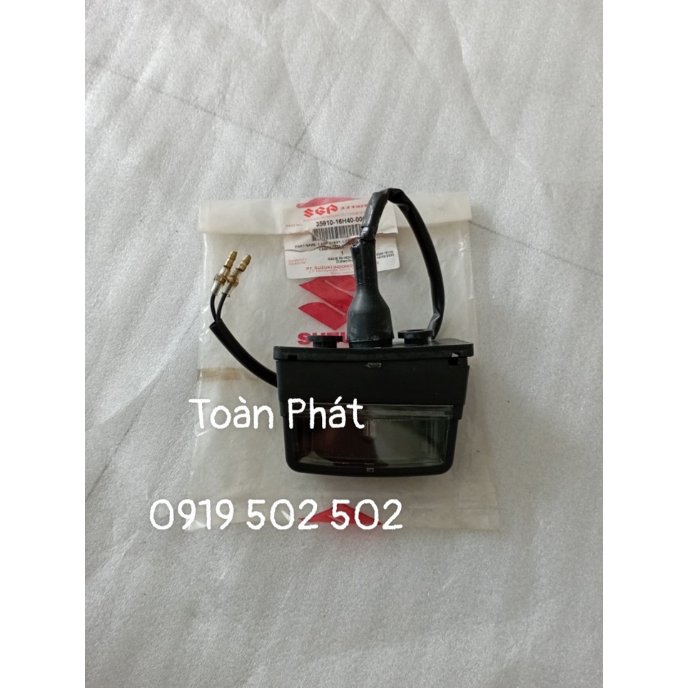 ĐÈN SOI BẢN SỐ SAU SATRIA/RAIDER FI - 35910-16H40-000 - CHÍNH HÃNG SUZUKI INDONESIA