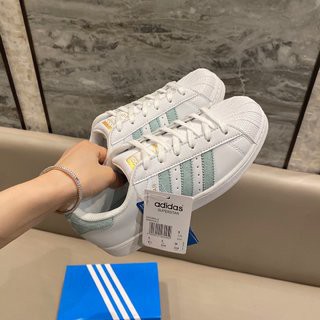 Giày thể thao adidas mới nhất 2021