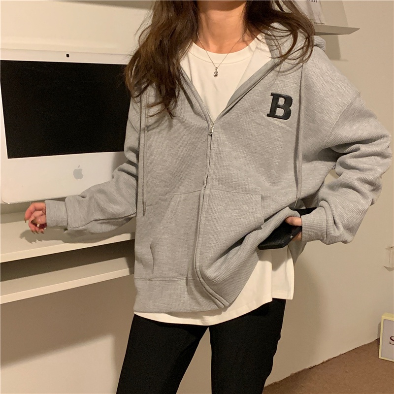 Áo khoác nữ SUXI tay dài dáng rộng in chữ cái thời trang