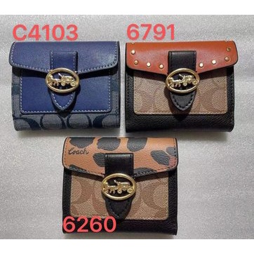 Ví Ngắn Cầm Tay Có Ngăn Đựng Thẻ Tròn Cỡ Nhỏ In Nhãn Hiệu Coach Georgie/6791 7250 4103