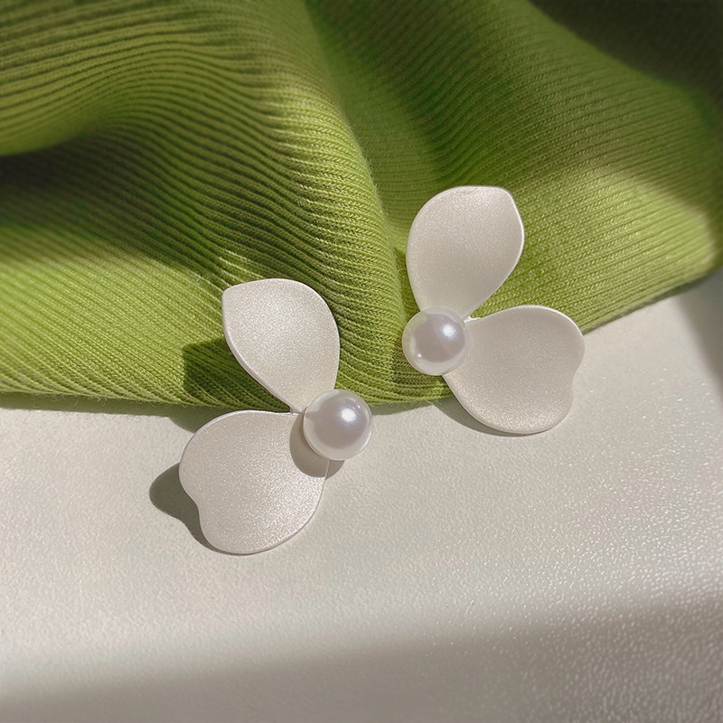 Bông Tai Hình Hoa Nhỏ Đính Ngọc Trai Phong Cách Hàn Quốc Thời Trang Mùa Hè Mới 2022 Cho Nữ