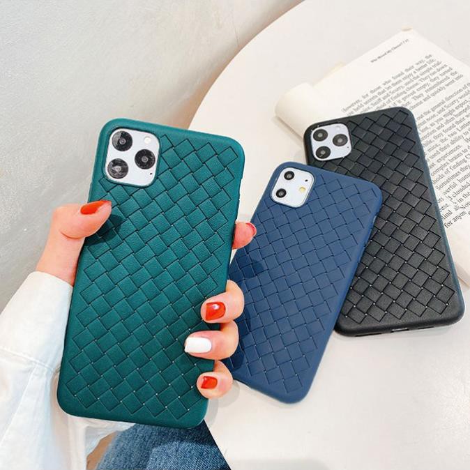 Ốp lưng iphone Thoáng khí tản nhiệt dành cho tất cả các dòng Iphone và SamSung