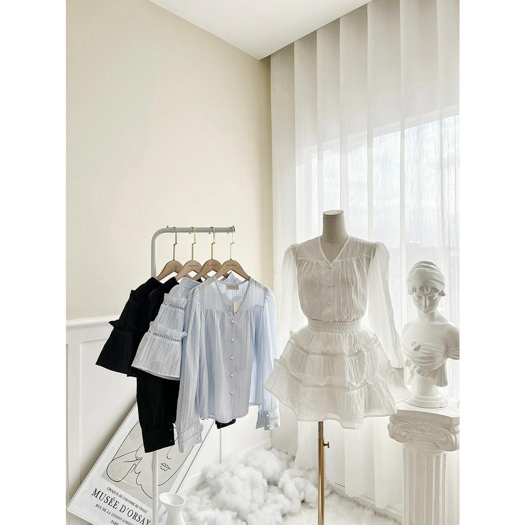 BBSTORE'S Set Áo Sơ Mi Tay Dài Kèm Chân Váy Viền Ren Nhún Bèo -K1933S